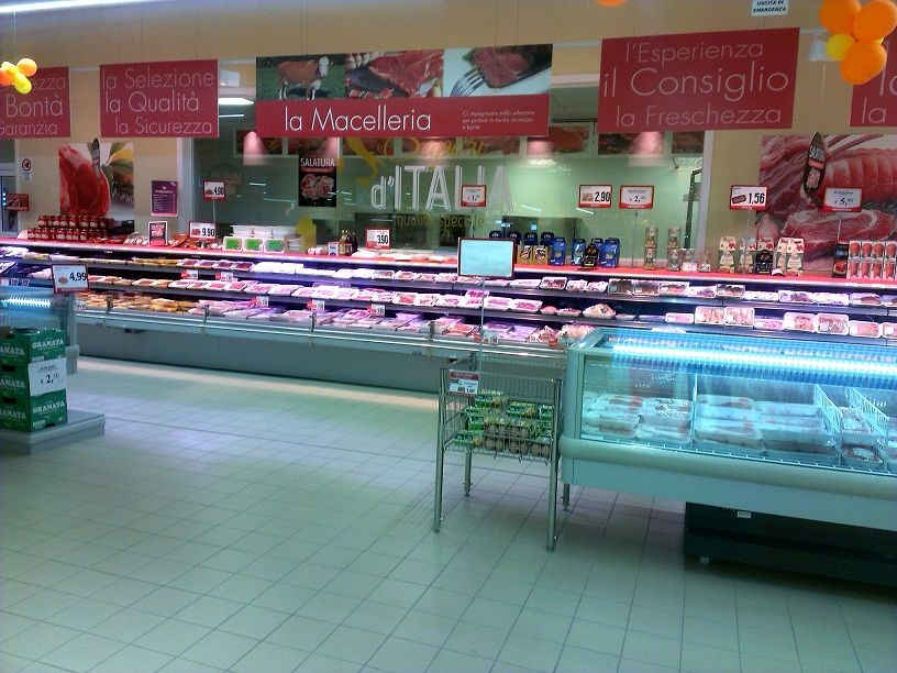 Фото супермаркет Conad в Скалее